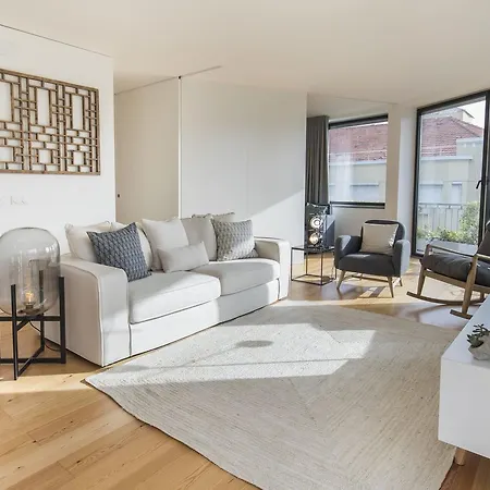 Bright And Luxurious W/ A View * Lisbon