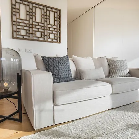 Bright And Luxurious W/ A View Lägenhet